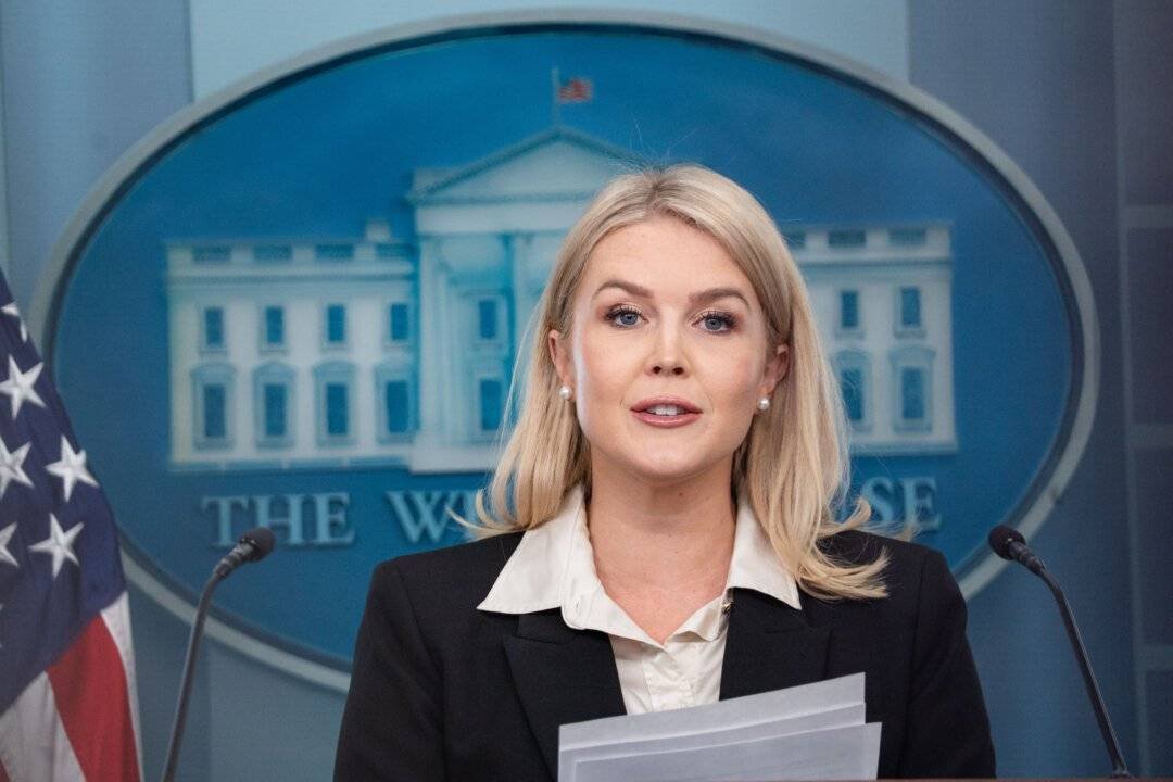White House Briefing LIVE: Karoline Leavitt Addresses Key Issues