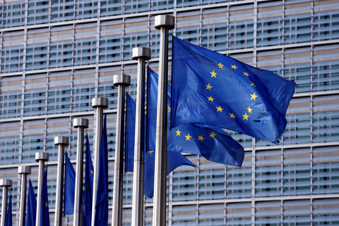 EU Prepares for US Trade Talks: Seeking Tariff Cuts, But Ready to Retaliate