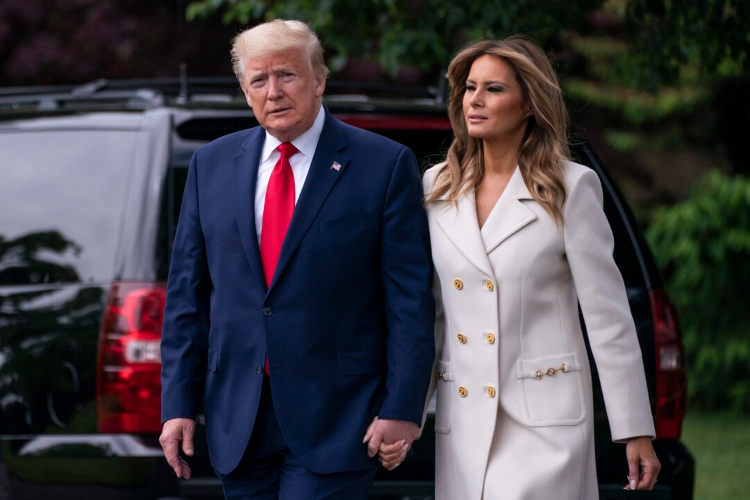 Trump and Melania Attend Annual Congressional Picnic