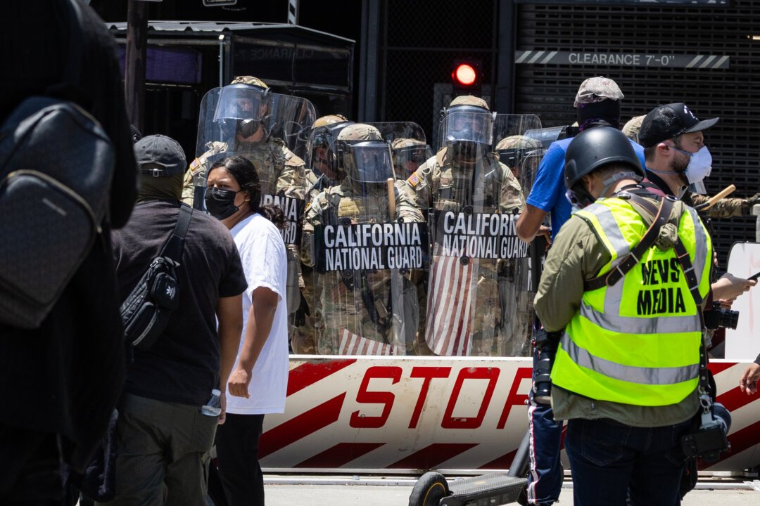 LA Riots: Federal Intervention Sparks State-Federal Clash