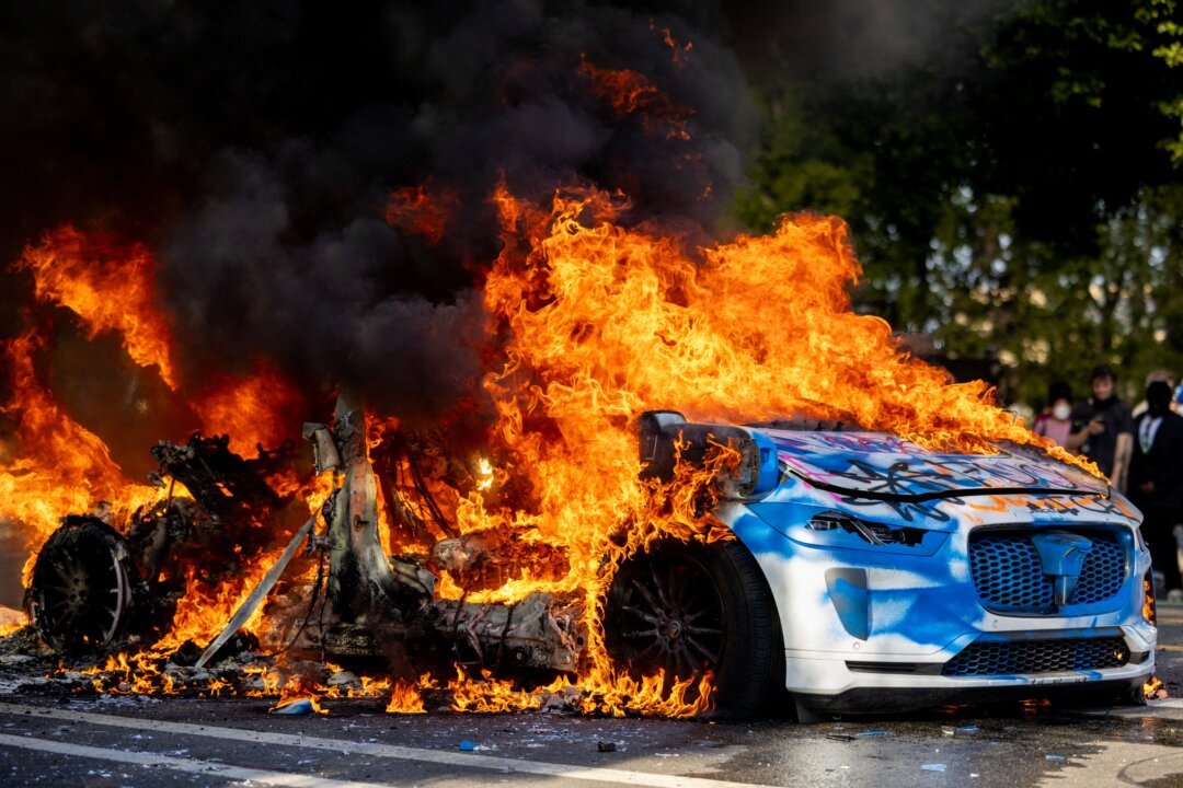 DOT Funding on the Line: Cities Face Funding Cuts for Failing to Protect Infrastructure During Riots