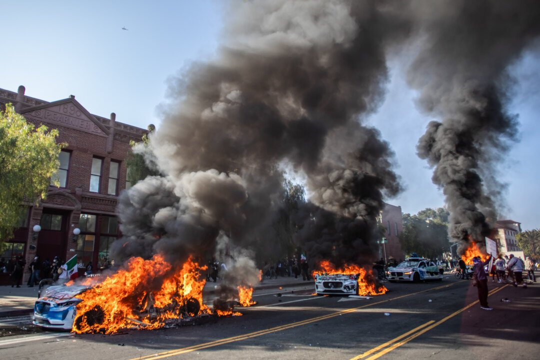 CCP Influence Allegations Rock Anti-ICE Protests: Congress Demands Investigation