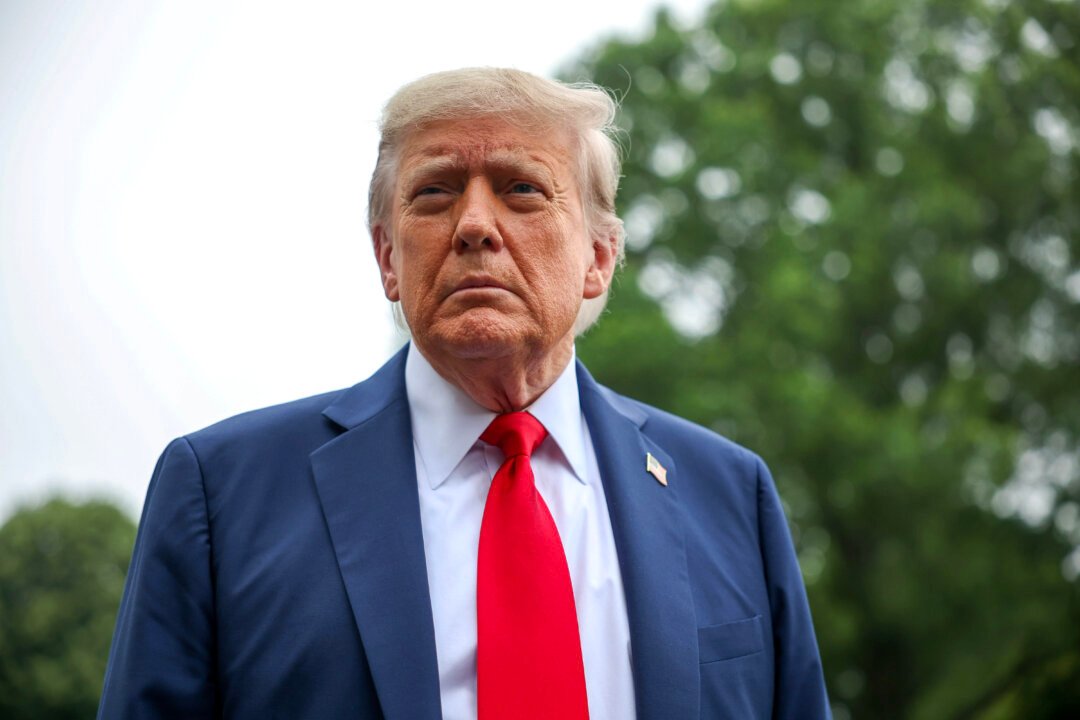 Trump Demands Complete Dismantlement of Iran’s Nuclear Program