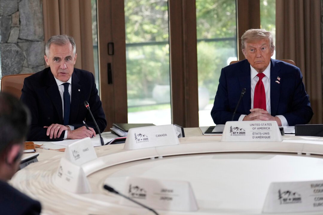Trump and Carney: 30-Day Deadline for US-Canada Deal