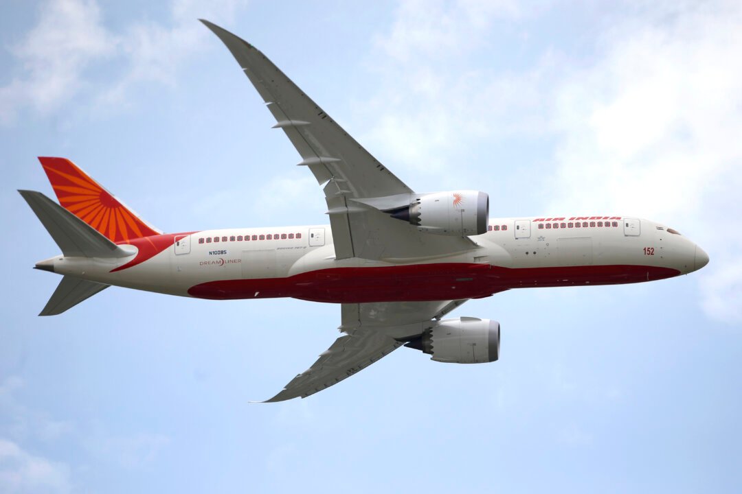 Air India Dreamliner Makes Emergency Return to Hong Kong: What Happened?