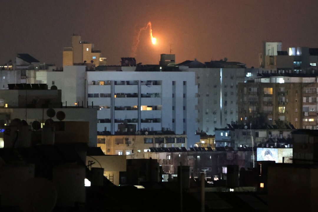 Iran-Israel Missile Exchange: Stunning Skyline Views Amidst Tensions