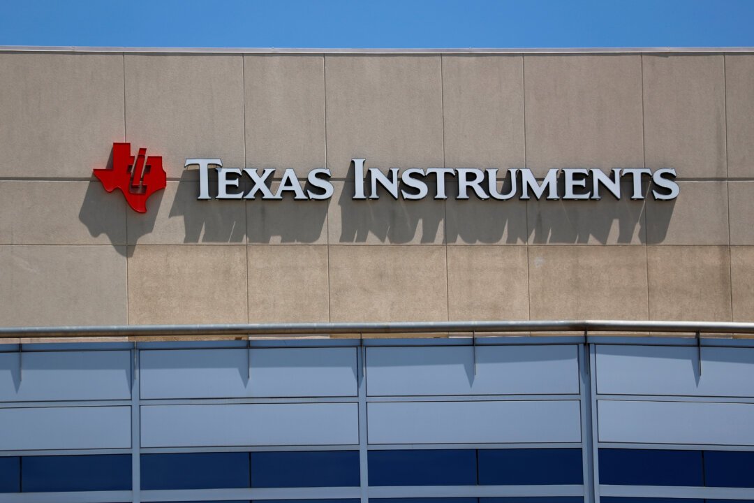 Texas Instruments’ Mammoth $60B Chip Investment: A U.S. Manufacturing Revolution