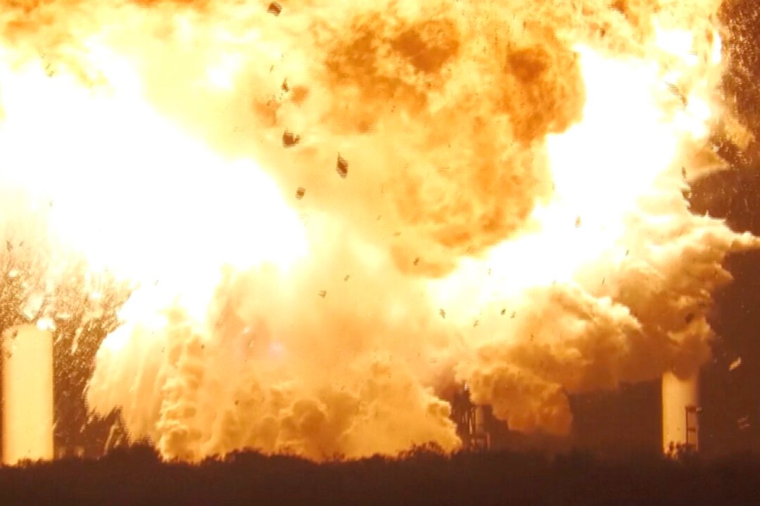 Starship Explodes During Texas Test: SpaceX Confirms No Injuries