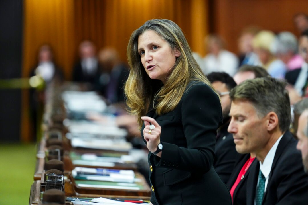 Canadian Minister Expresses Concerns Over BC Ferries’ Deal with Chinese Shipyard
